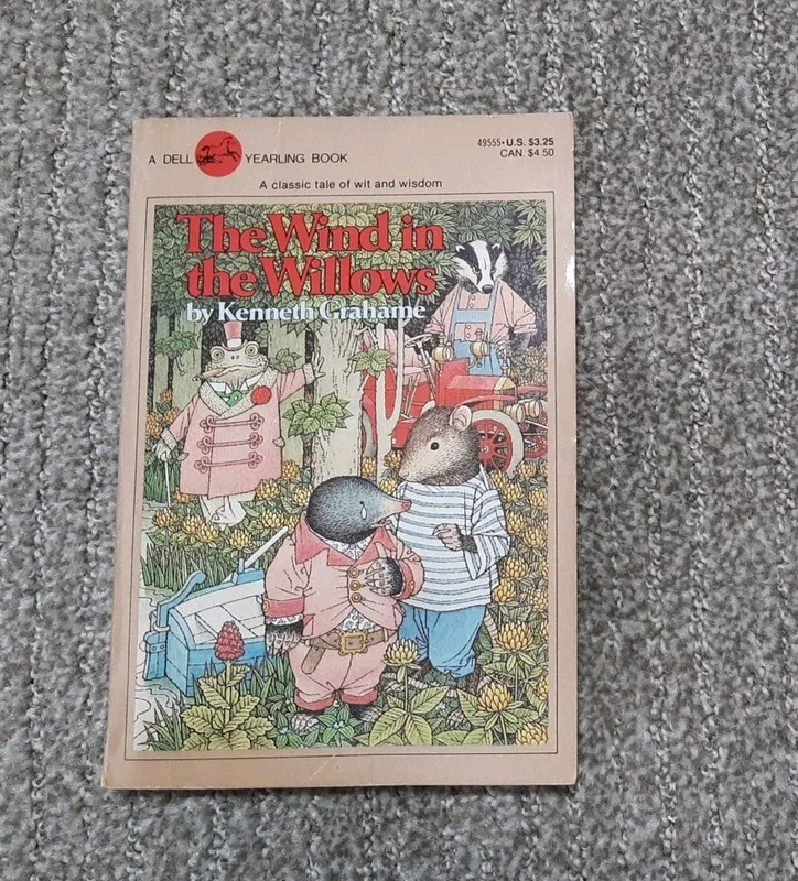 Vintage 1969 The Wind In The Willows by Kenneth Grahame, Dell Yearling, Juvenile