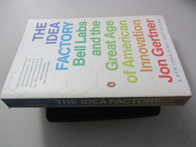 The Idea Factory : Bell Labs and the Great Age of American Innova gallery