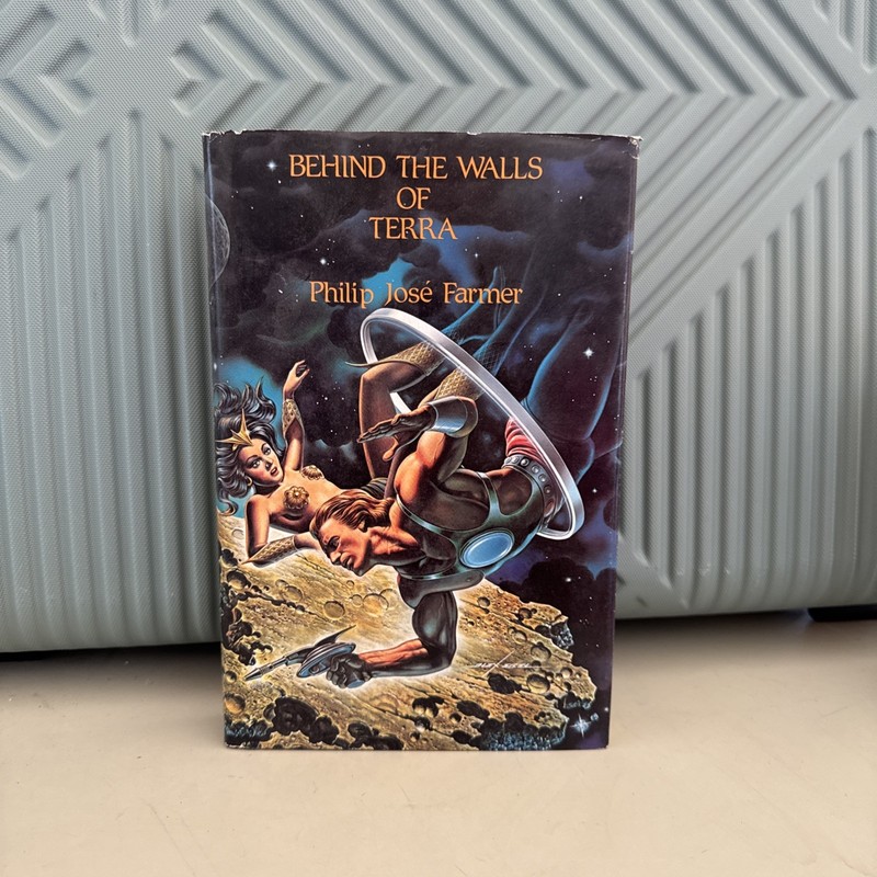 BEHIND THE WALLS OF TERRA By Philip Jose Farmer – Hardcover Excellent Condition