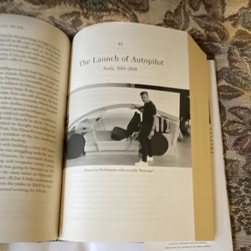 Walter Isaacson Elon Musk Hardcover Biography & Autobiography Illustrated gallery