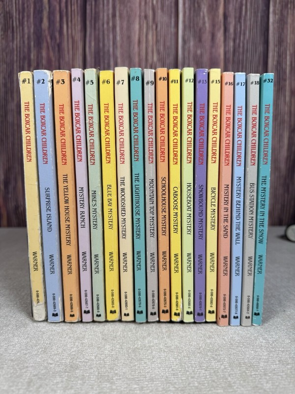 Vintage The Boxcar Children Book Set Series Lot Of 18 Books Gertrude Warner