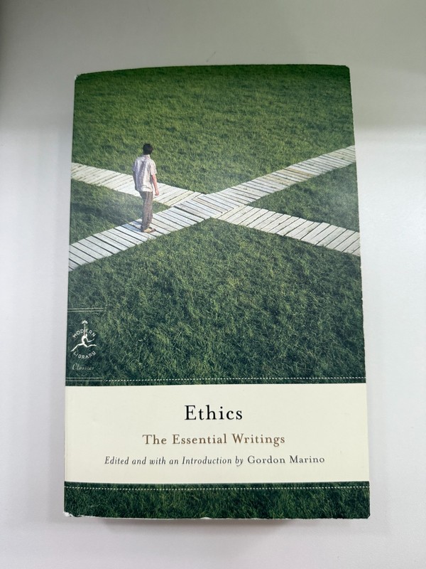 Ethics : The Essential Writings by Gordon Marino (2010, Trade Paperback)