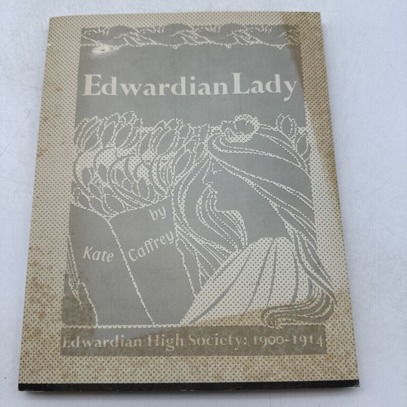 Edwardian Lady High Society 1900-1914 Illustrated Fashion Book (14-6)