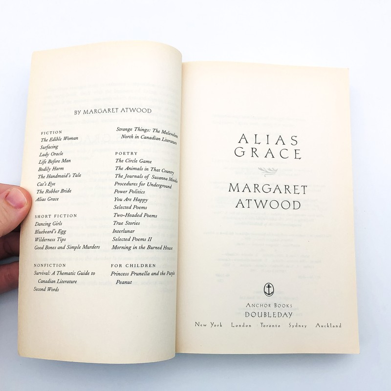 Alias Grace Paperback Margaret Atwood 1997 19th Century Women Murderers Trials Y gallery