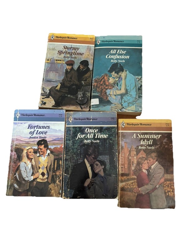 Betty Neels Harlequin Romance Lot Of 5 Books