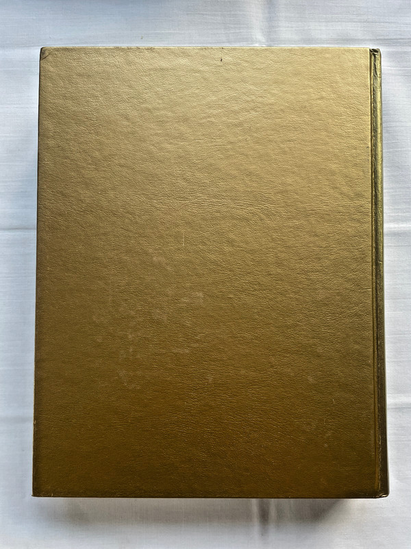 80 Years of Cadillac LaSalle by Walter McCall (Motorbooks Intl 1992) HC VGC gallery