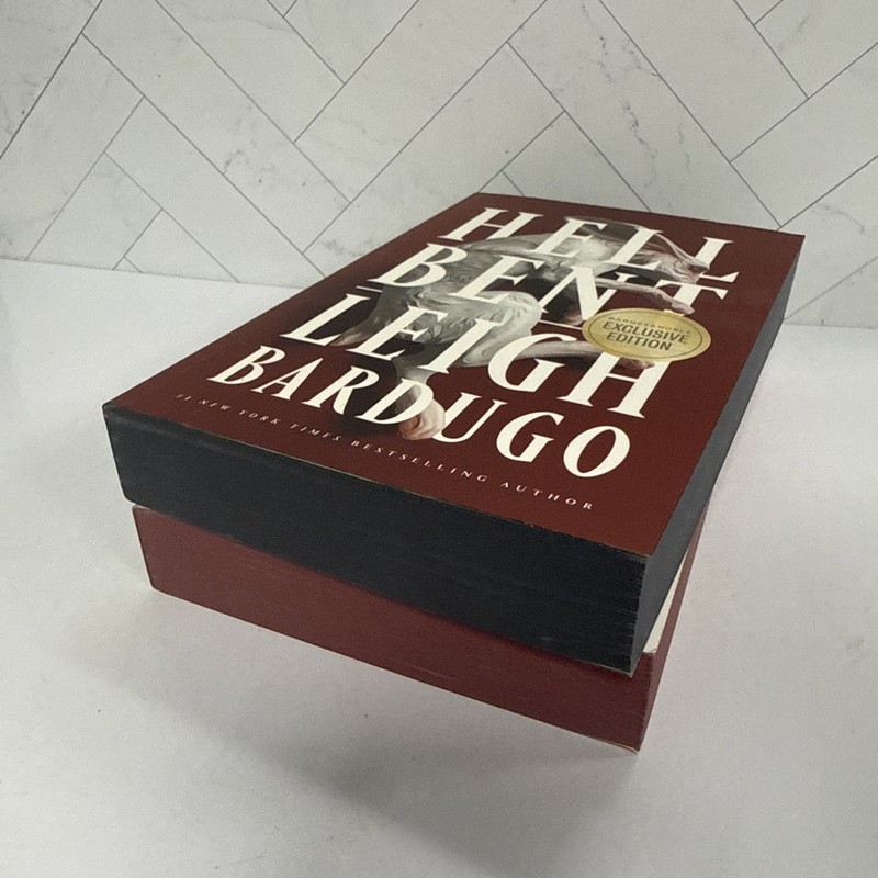 Ninth House Hell Bent Leigh Bardugo Barnes & Noble Exclusive B&N Edition PB gallery