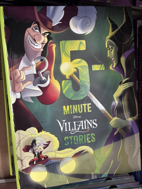 5 Book Disney Bundle! All Brand New And Randomly Selected For You! Perfect Gift! gallery