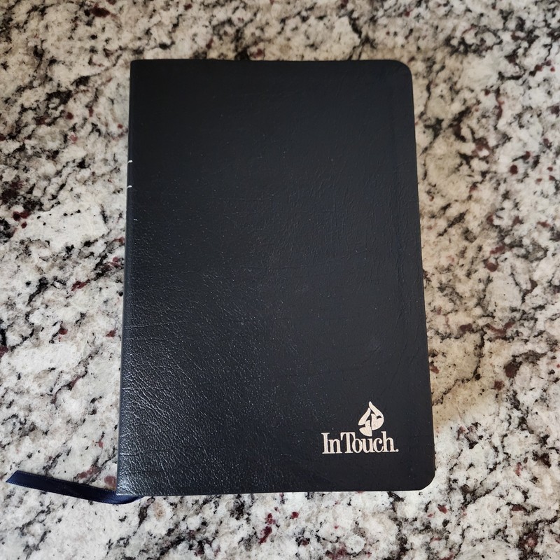 REDUCED!! Charles Stanley Life Principles Bible *GENUINE LEATHER* Silver Edges gallery
