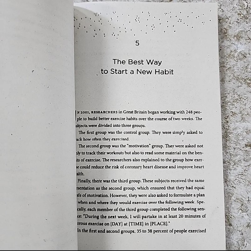 Atomic Habits BY James Clear – Proven Habit-Building Guide, Bestselling Book gallery