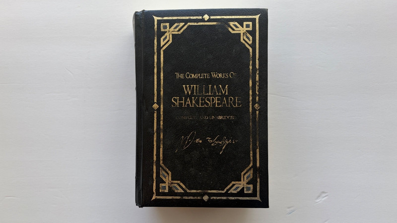 Gramercy Books The Complete Works of William Shakespeare Hardcover
