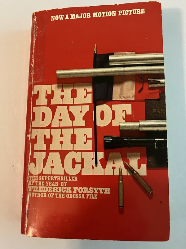 THE DAY OF THE JACKAL FREDERICK FORSYTHE PB BANTAM 1973 CONSPIRACY MOVIE TIE-IN