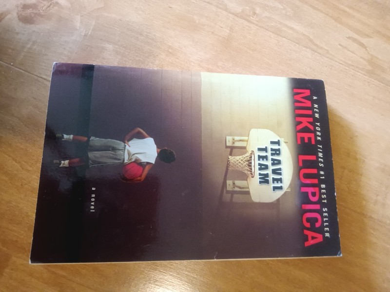 Travel Team by Mike Lupica (2005, Trade Paperback)