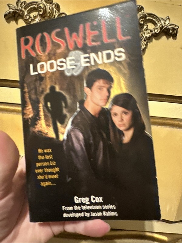 Roswell: Loose Ends (Roswell High) by Cox, Greg Paperback Book Rare Oop