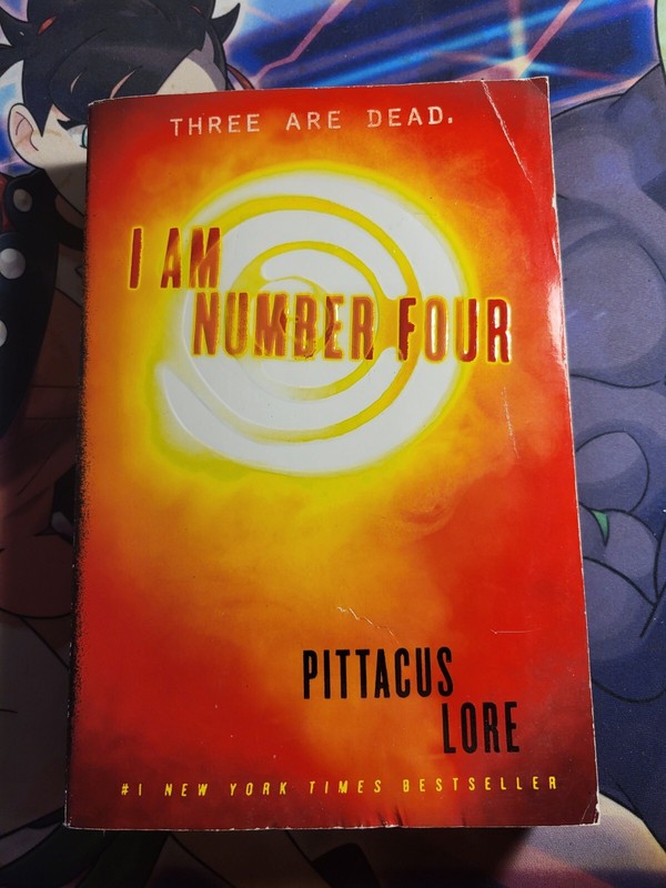 Lorien Legacies Ser.: I Am Number Four by Pittacus Lore (2011, Trade Paperback)