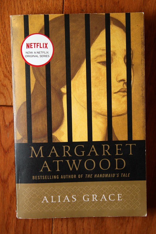 ALIAS GRACE by Margaret Atwood 1996 Paperback Netflix TV Show Series Handmaid’s