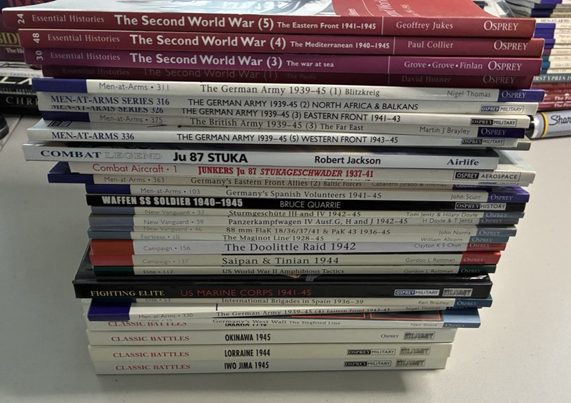 HUGE Lot 32 OSPREY Books World War II Era Soldiers Battles Uniforms Excellent