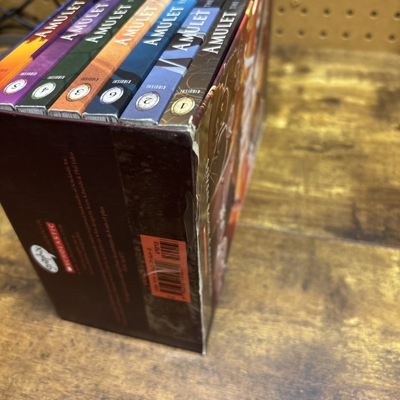 Amulet Box Set: Books #1-7 by Kazu Kibuishi (2016, Trade Paperback / Trade... gallery