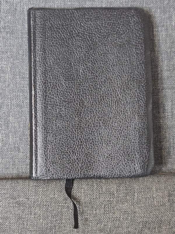 The Holy Bible (New International Version) Compact Pocket Bible Zondervan Book gallery