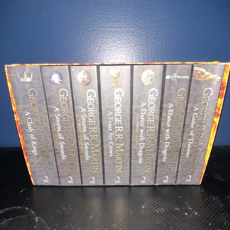 George R.R. Martin A Song of Ice and Fire Fantasy Novel Box Set (English) gallery