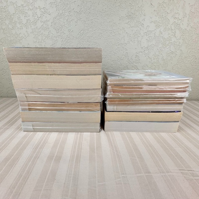 Lot of 14 Kay Hooper Romance Fiction Novels Paperback gallery