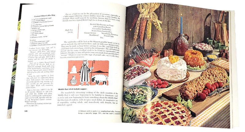 The General Foods Kitchens Vintage 1959 2nd Edition 436 pages gallery