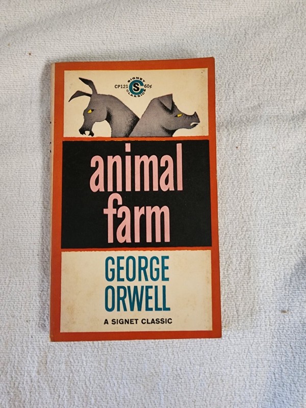 George Orwell Animal Farm Paperback New American Library Signet Classic Politic…