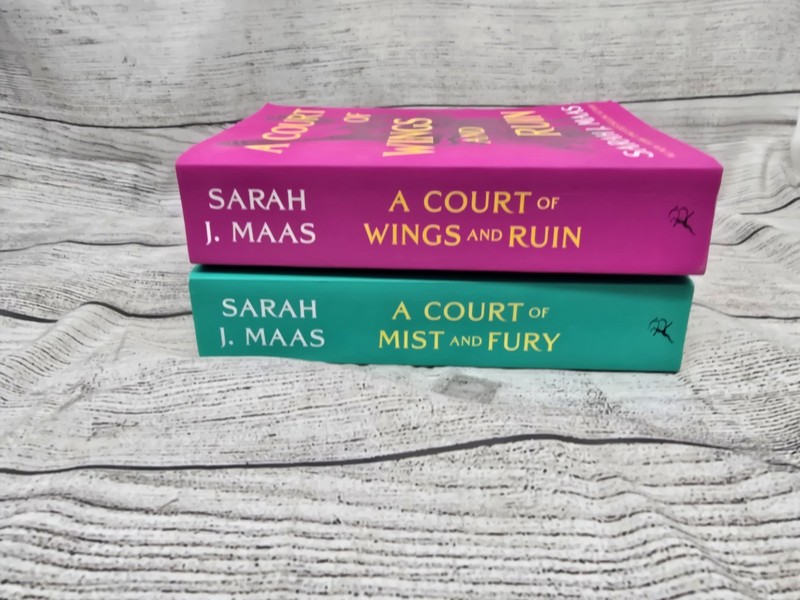 Sarah J. Maas 2 PB Books, A Court Wings And Ruin, A Court Of Mist And Fury gallery