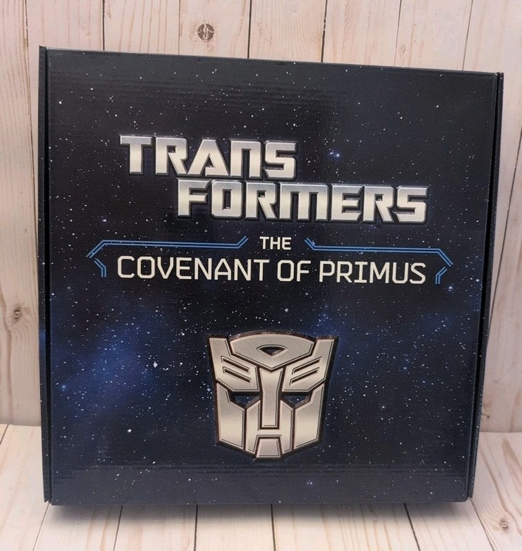 2013 Transformers The Covenant of Primus Deluxe Hardcover by Justina Robson gallery