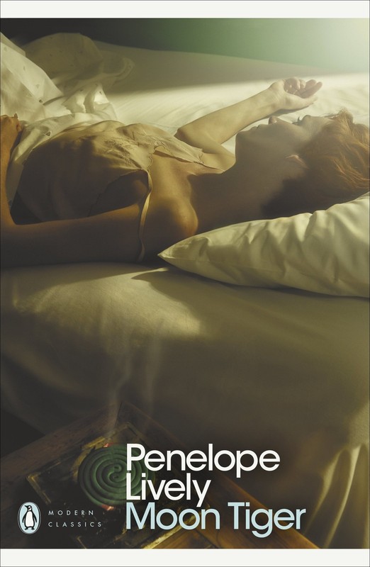 Modern Classics Moon Tiger (Penguin Modern Classics)
