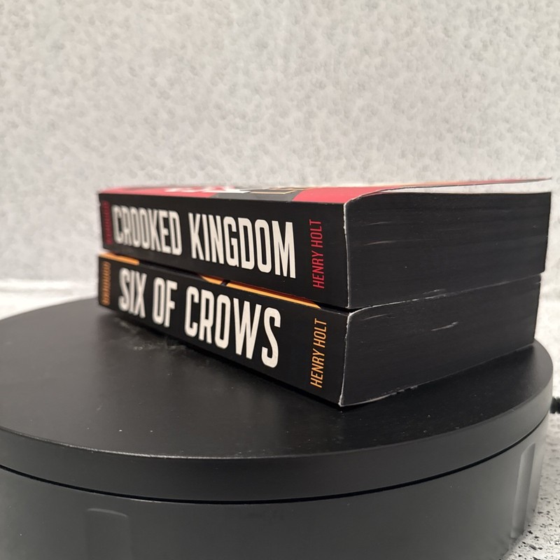 Leigh Bardugo Six of Crows & Crooked Kingdom Paperback YA Fantasy Fiction Novels gallery