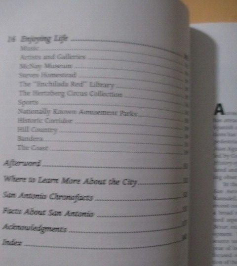 San Antonio The Enchanted City By Jennings PAPERBACK BOOK 367 Pages 1998 gallery