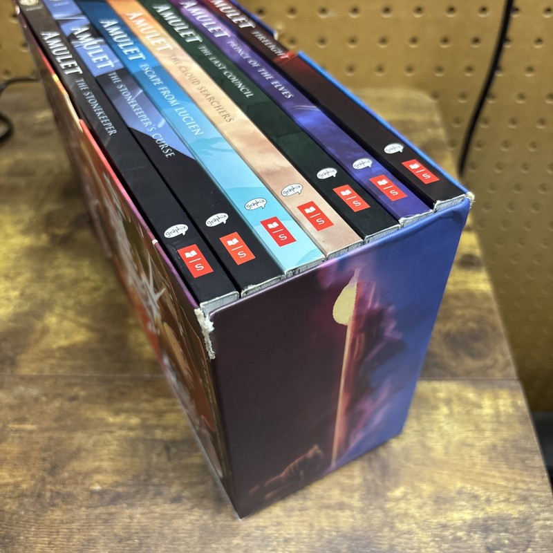 Amulet Box Set: Books #1-7 by Kazu Kibuishi (2016, Trade Paperback / Trade... gallery
