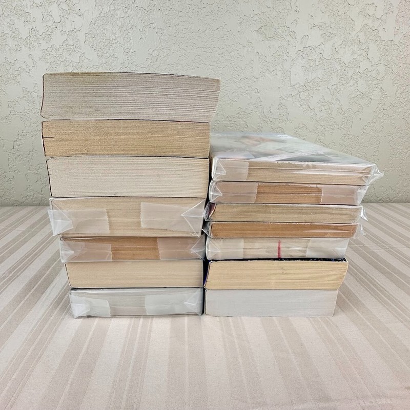 Lot of 14 Kay Hooper Romance Fiction Novels Paperback gallery