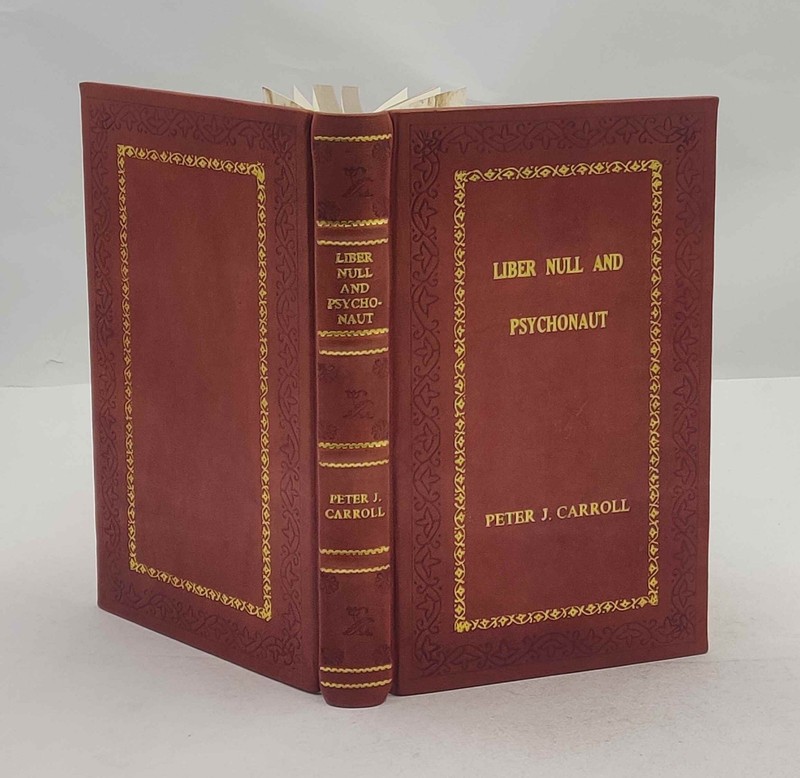 Liber Null & Psychonaut: The Practice of Chaos Magic (Revised an [Royal Edition] gallery