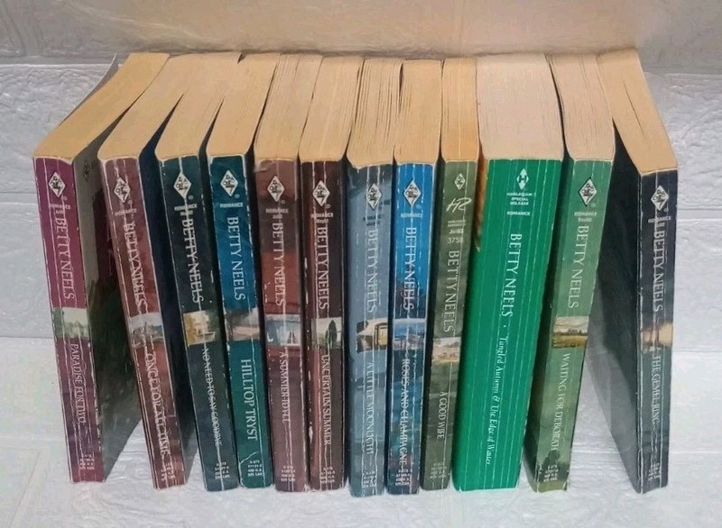 Betty Neels Harlequin Paperbacks Lot of 12
