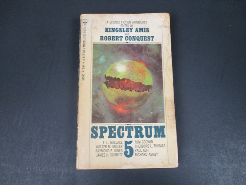 Spectrum 5 by Kingsley Amis Robert Conquest 1968 First Berkley Medallion Sci-Fi