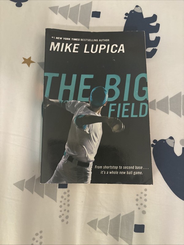 Mike Lupica Sports Books Lot of 3 Travel Team Big Field Underdogs Paperback gallery