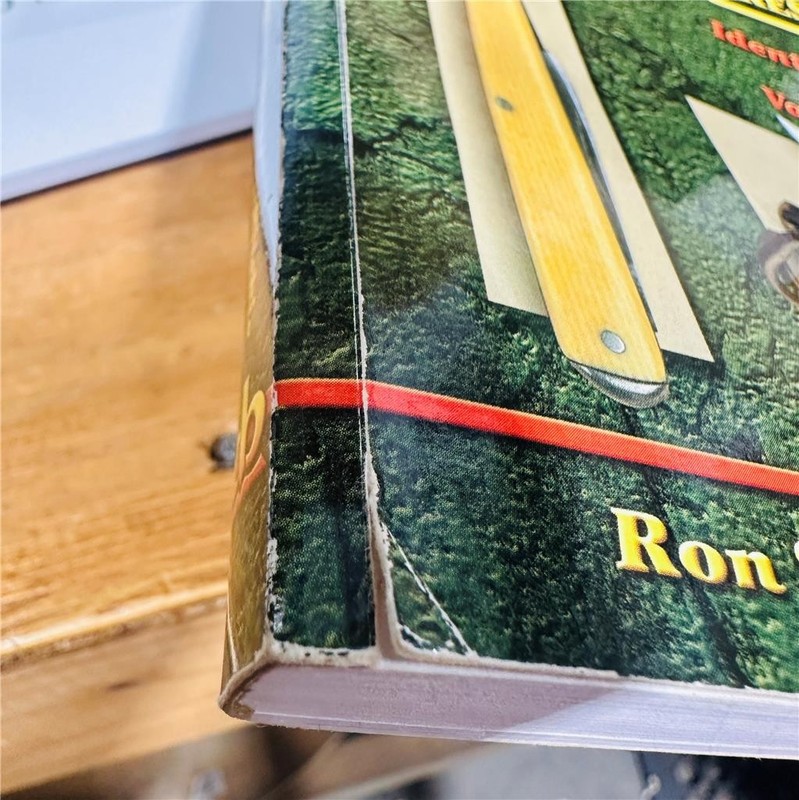 Remington Knives Past & Present Identification Value Guide Stewart Ritchie 2005 gallery