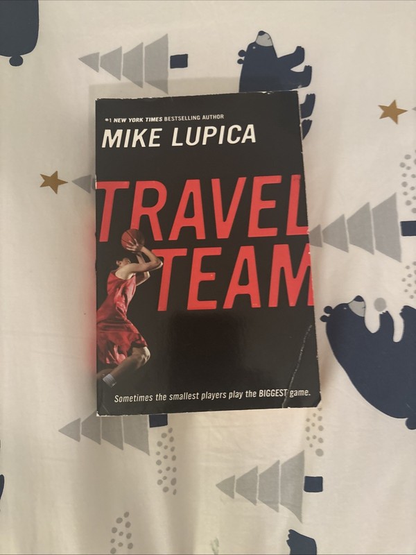 Mike Lupica Sports Books Lot of 3 Travel Team Big Field Underdogs Paperback gallery