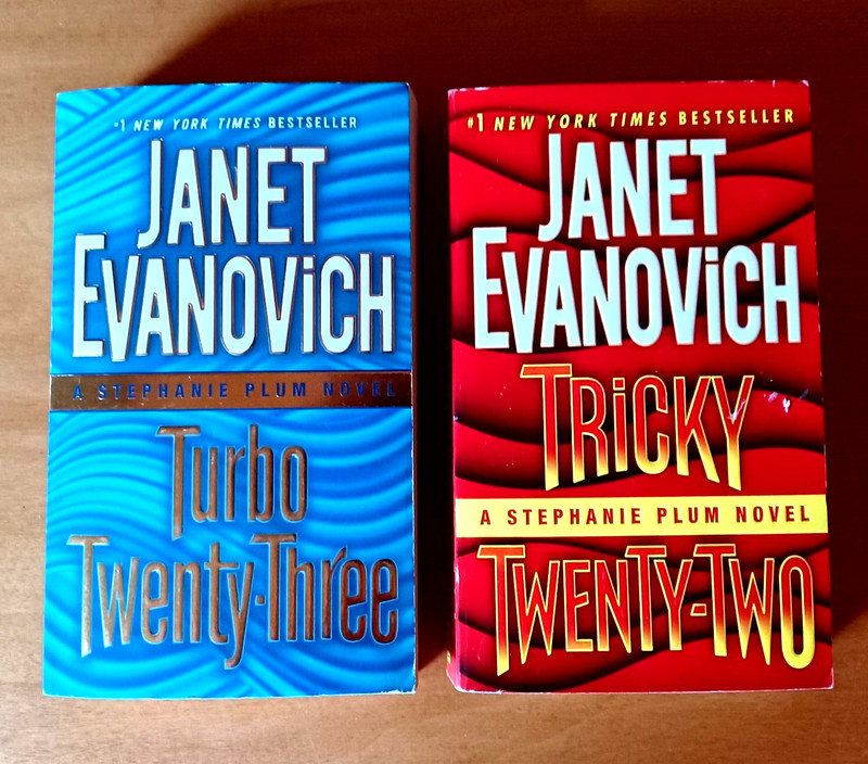 2 Stephanie Plum novels-Janet Evanovich-Tricky Twenty-Two & Turbo Twenty-Three