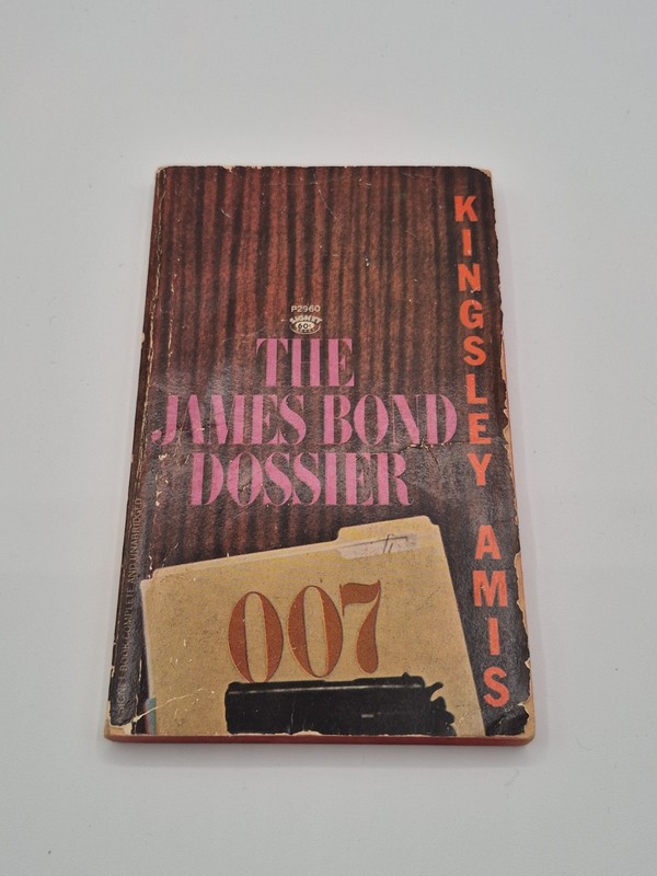 The James Bond Dossier/Kingsley Amis 007 Paperback 1966 First Print Signet P2960