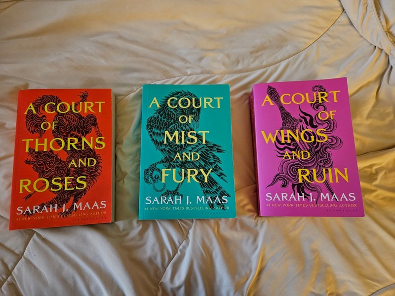 Sarah J. Maas 3 Books Collection Set A Court of Thorns and Roses Series [Good]