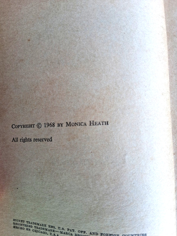 VTG Easy to Read New American Library THE SECRET OF THE VINEYARD Monica Heath gallery