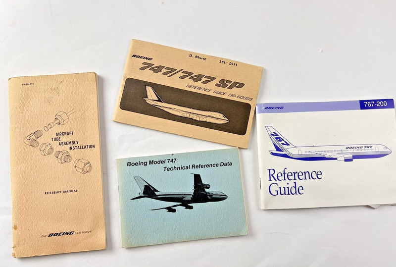 Vintage Boeing 747 747SP 767-200 Reference Guides Technical Manual Lot Tube gallery