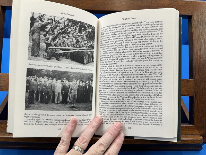 Fatal Decisions: Errors and Blunders in World War II- Edmund Blandford, 1999 gallery