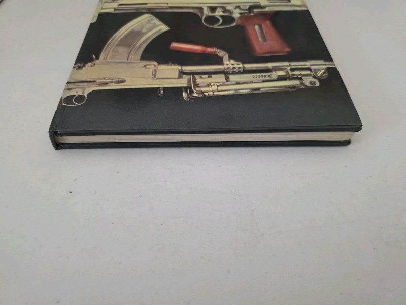 Guns And How They Work Hardcover Ian Hogg 1979 Book Club Edition Browning gallery
