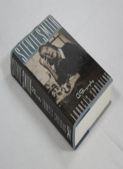 Stevie Smith: A Biography By Frances Spalding. 9780393026726