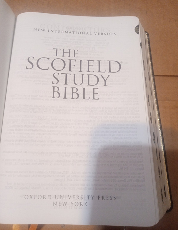 Holy Bible- Scofield Study System -NIV Red Letter- Indexed-Oxford Press -2004 gallery