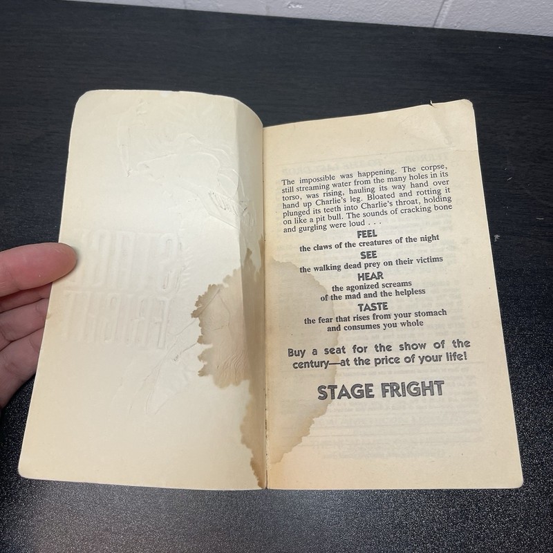 Stage Fright By Garrett Boatman - Vintage Horror Paperback Book - 1st Edition gallery